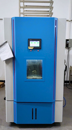 硬質(zhì)酚醛泡沫制品甲醛釋放量氣候箱(圖2) 硬質(zhì)酚醛泡沫制品甲醛釋放量氣候箱(圖2)